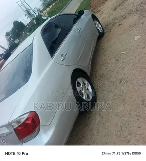 Toyota Camry 2005 Silver