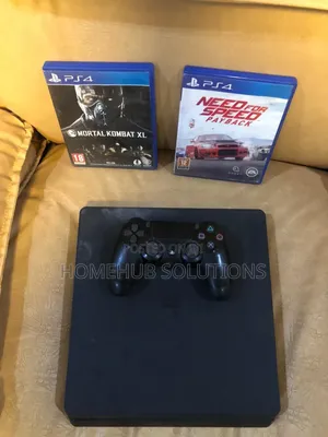 Ps 4 With Game and Pad