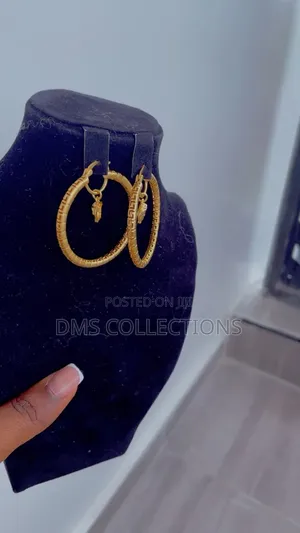 Gold Prelica Earrings