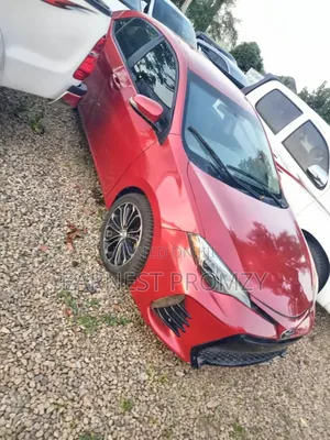 Toyota Corolla 2014 Red