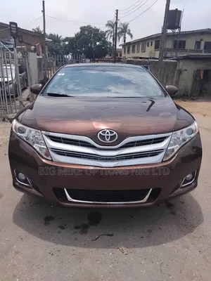 Toyota Venza XLE 2009 Brown