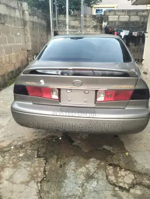 Toyota Camry 2001 Gray