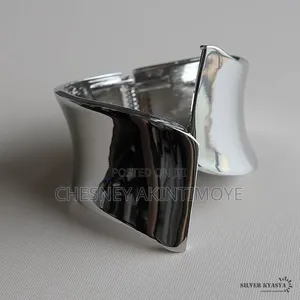 Silver Chunky Bangle Design