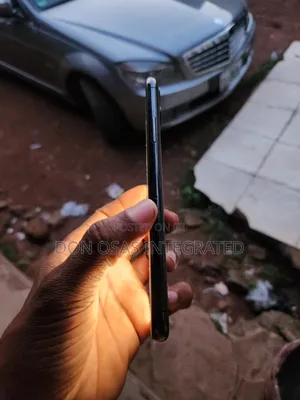 Apple iPhone 11 Pro Max 64 GB Black