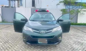 Toyota RAV4 2013 Green