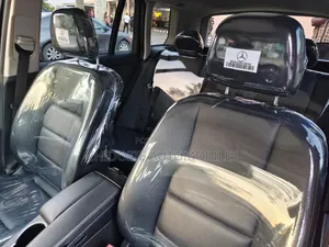 Mercedes-Benz GLK-Class Base GLK 350 4dr AWD 4MATIC (3.5L 6cyl 7A) 2015