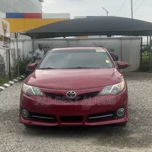 Toyota Camry 2013 Red