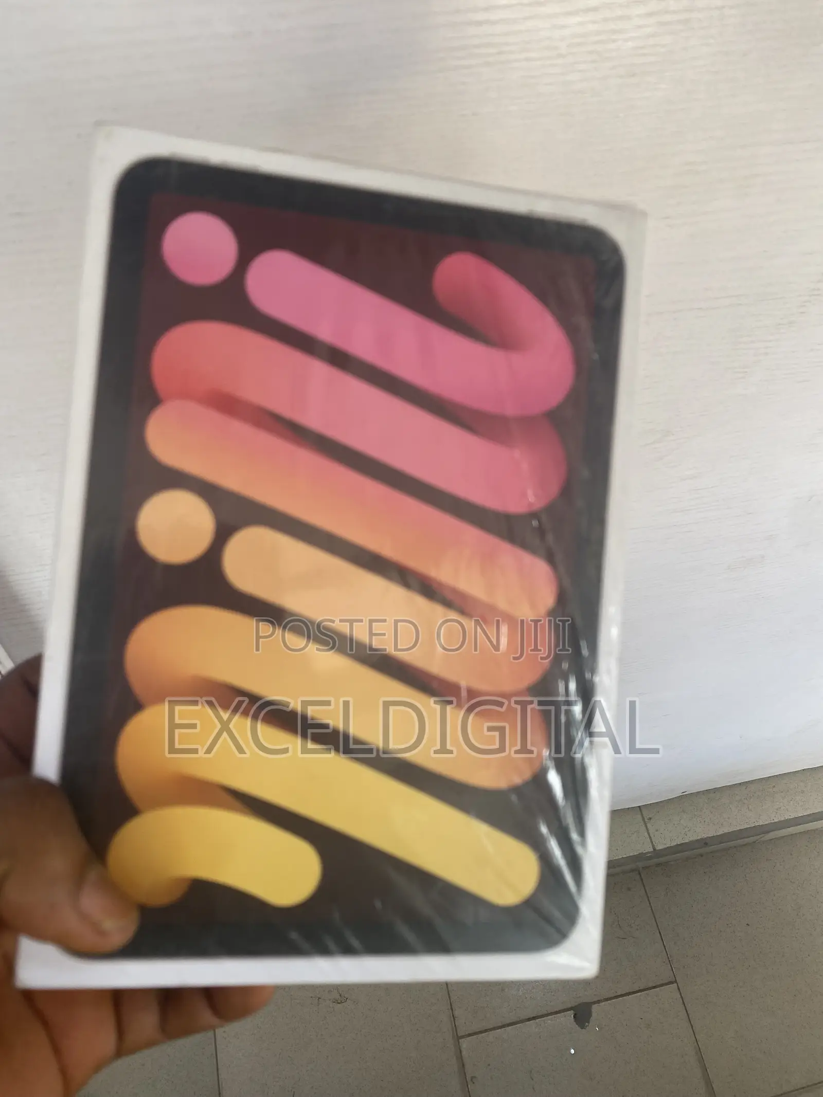 New Apple iPad mini 6 64 GB Gray