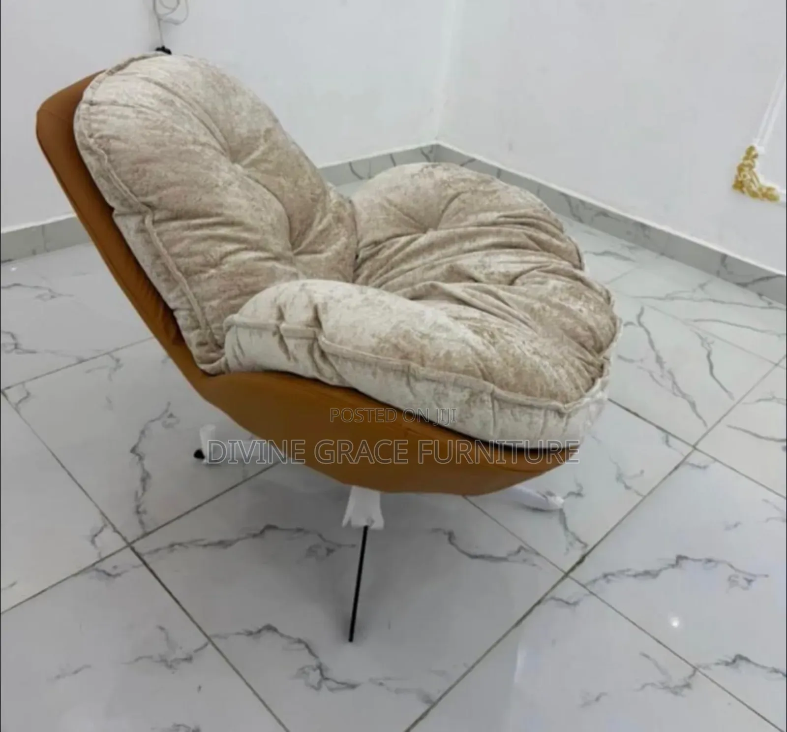 Luxury Lounge Accent Chair