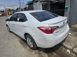 Toyota Corolla 2014 White