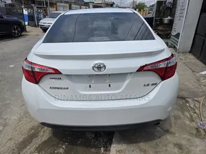 Toyota Corolla 2014 White