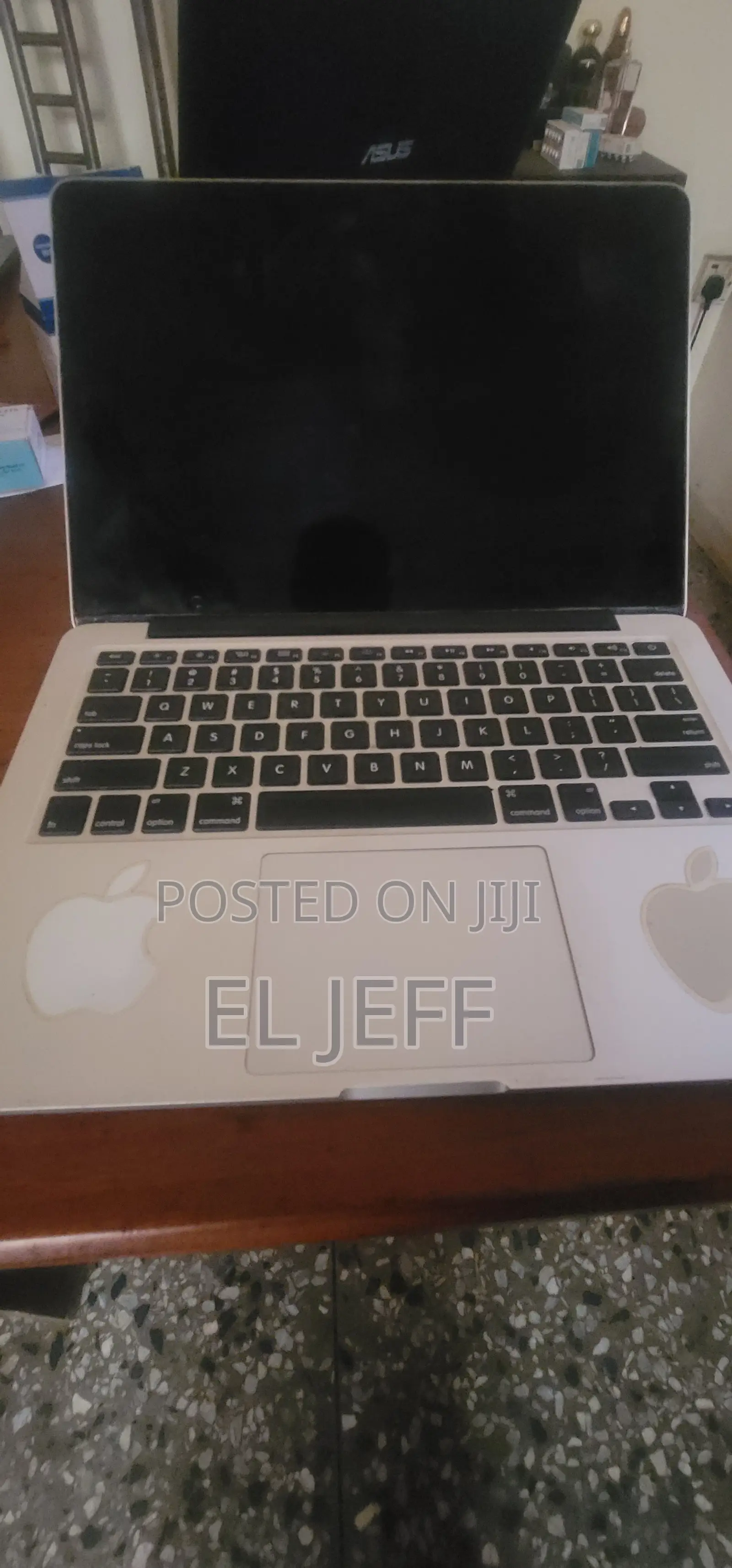 Laptop Apple MacBook Pro 2015 8GB Intel Core i5 SSD 256GB