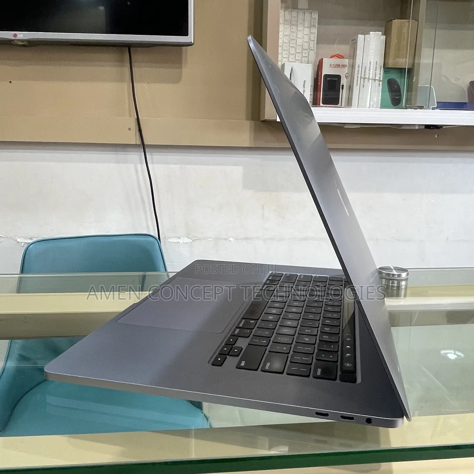 Laptop Apple MacBook Pro 2019 16GB Intel Core i7 SSD 512GB