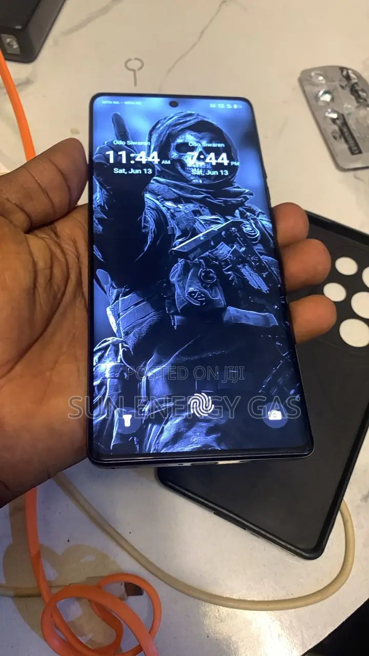 Itel S25 Ultra 256 GB Black