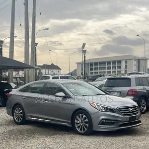 Hyundai Sonata Sport Sedan FWD (2.4L 4cyl 6A) 2016 Gray