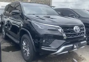 Toyota Fortuner 2.4 D AWD 2021 Black