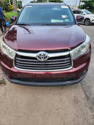 Toyota Highlander XLE 4dr SUV AWD (3.5L 6cyl 6A) 2014 Burgundy