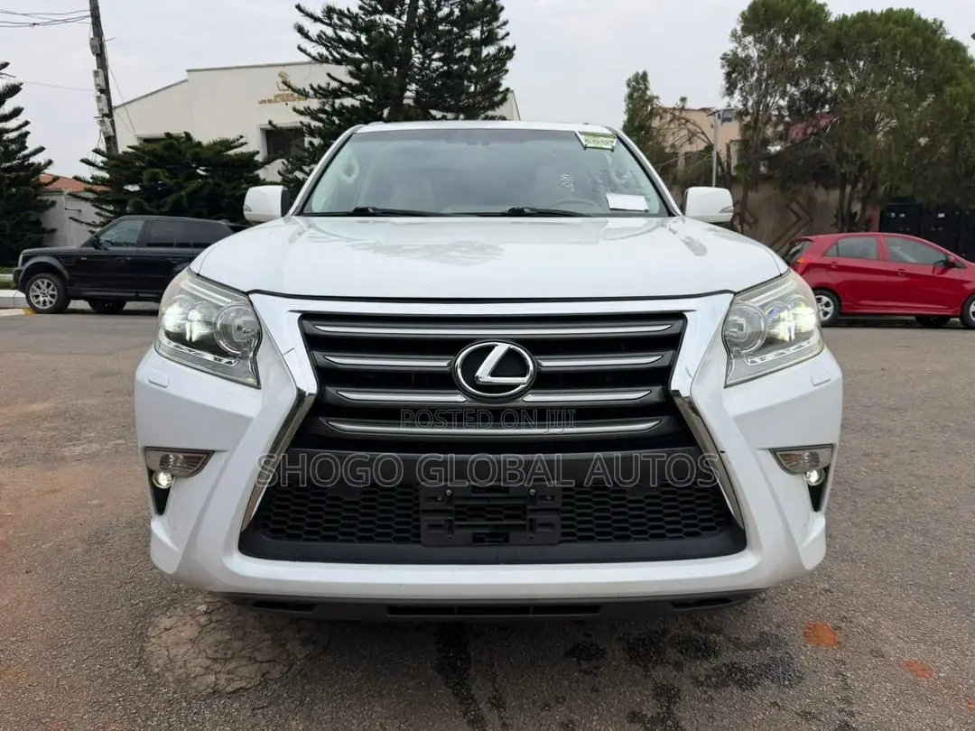 Lexus GX 460 Luxury 2016 White