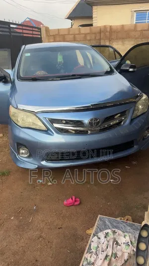 Toyota Corolla 2010 Blue