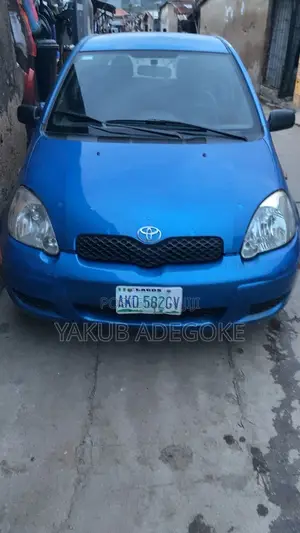 Toyota Echo 2004 Blue