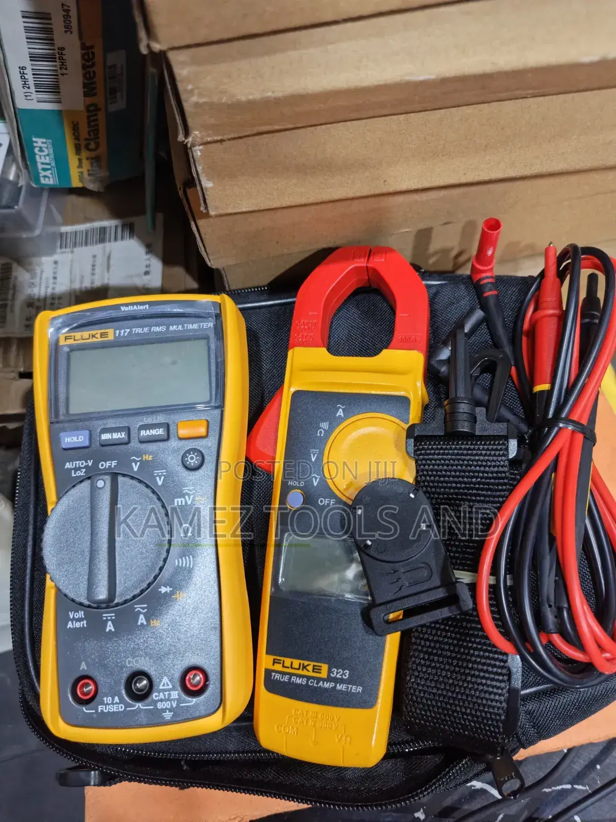 Fluke 117/323 Electrician's Combo Kit