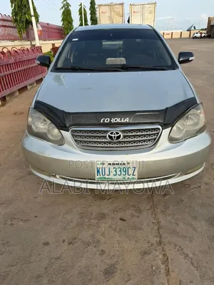 Toyota Corolla 2004 Gray