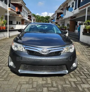 Toyota Camry 2012 Gray