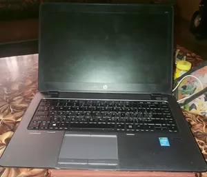 Laptop HP EliteBook 740 G1 8GB Intel Core i5 SSD 256GB