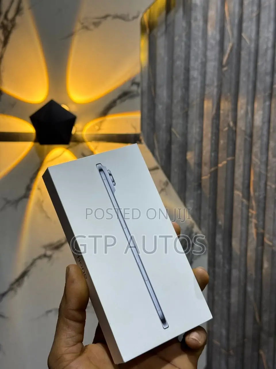 New Apple iPhone Air 256 GB Blue