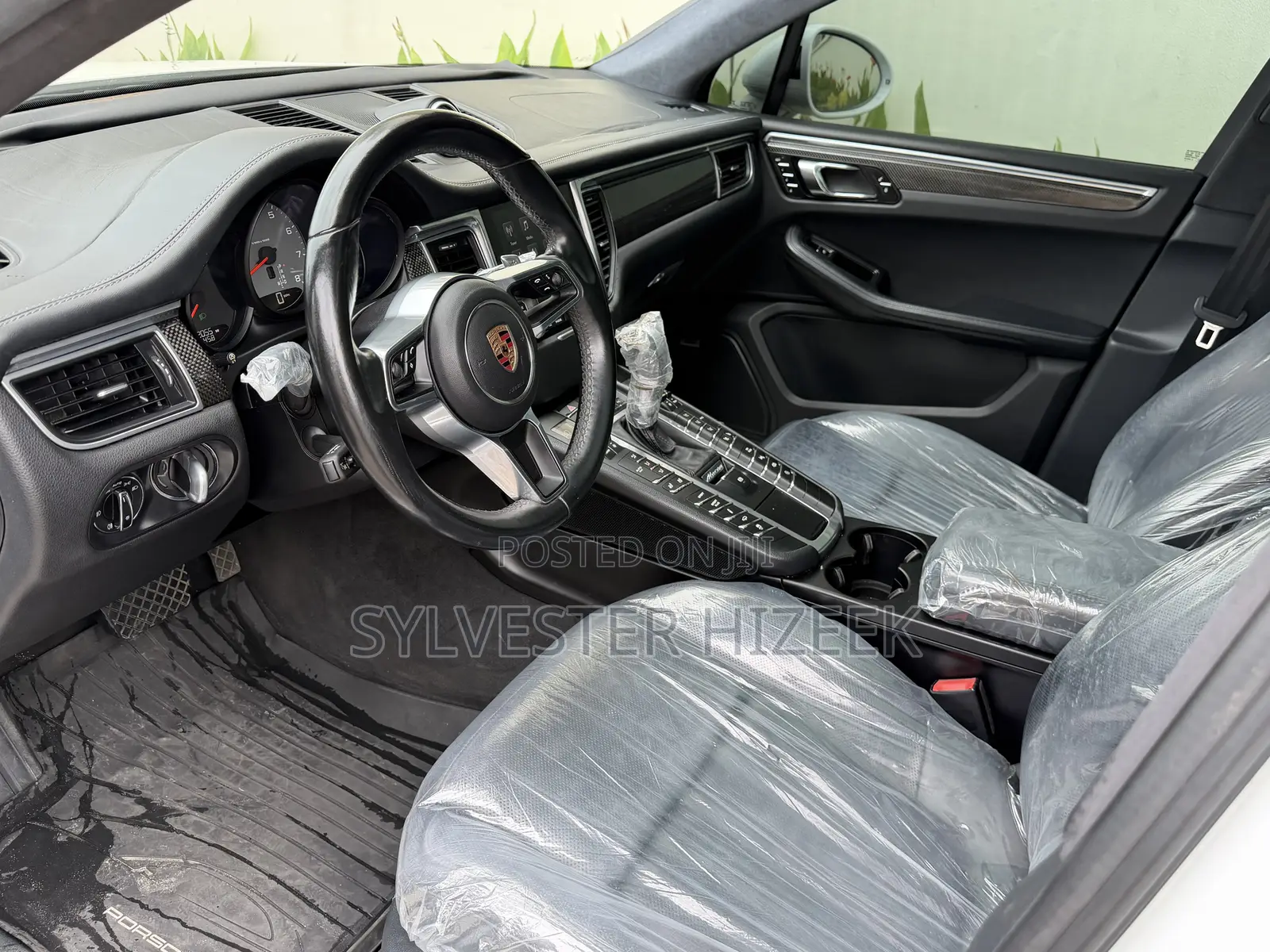 Porsche Macan Turbo 2017 Black