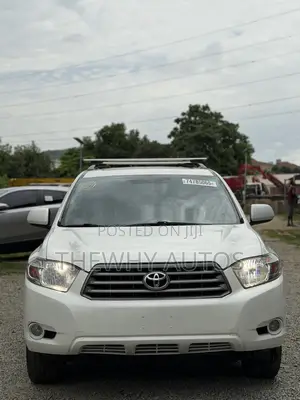 Toyota Highlander Limited 2010 White