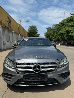 Mercedes-Benz E300 2017 Gray