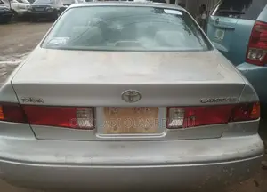 Toyota Camry 2002 Silver
