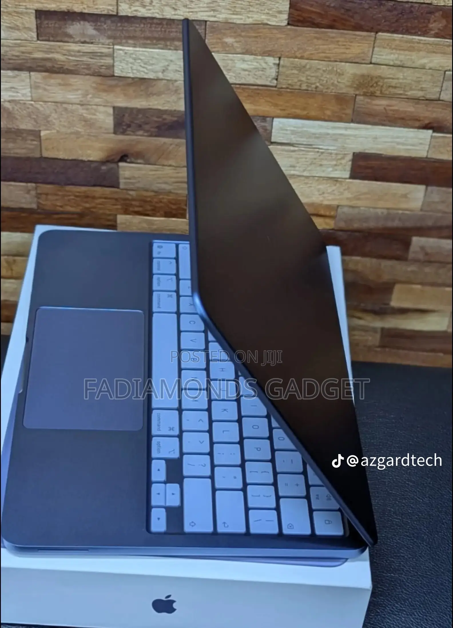 New Laptop Apple MacBook Neo 2026 8GB SSD 512GB