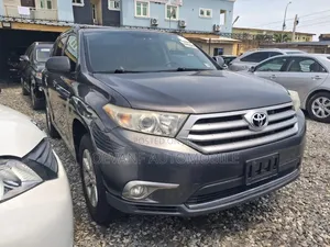 Toyota Highlander 2012 Gray