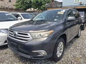 Toyota Highlander 2012 Gray