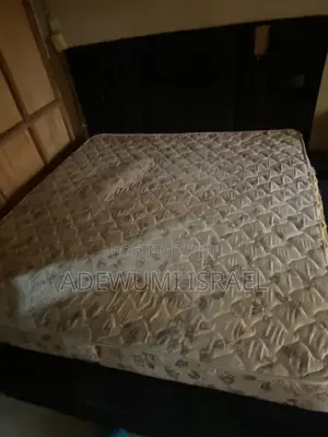 6by6 Mattress and Bedframe