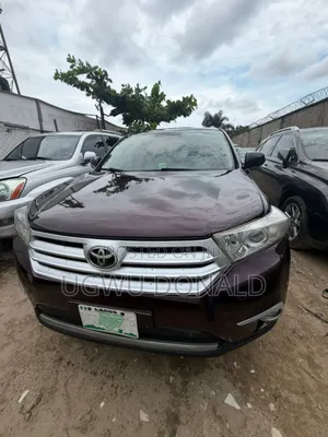 Toyota Highlander 2012 Brown