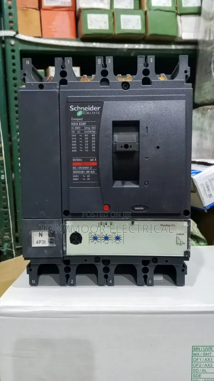 630a 4pole McCb Schneider