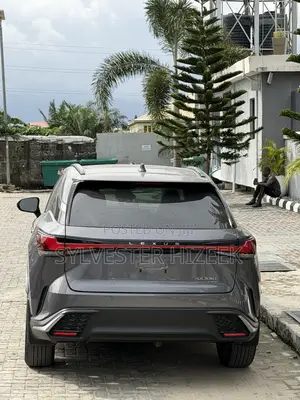 Lexus RX 350 F SPORT Design AWD 2025 Gray