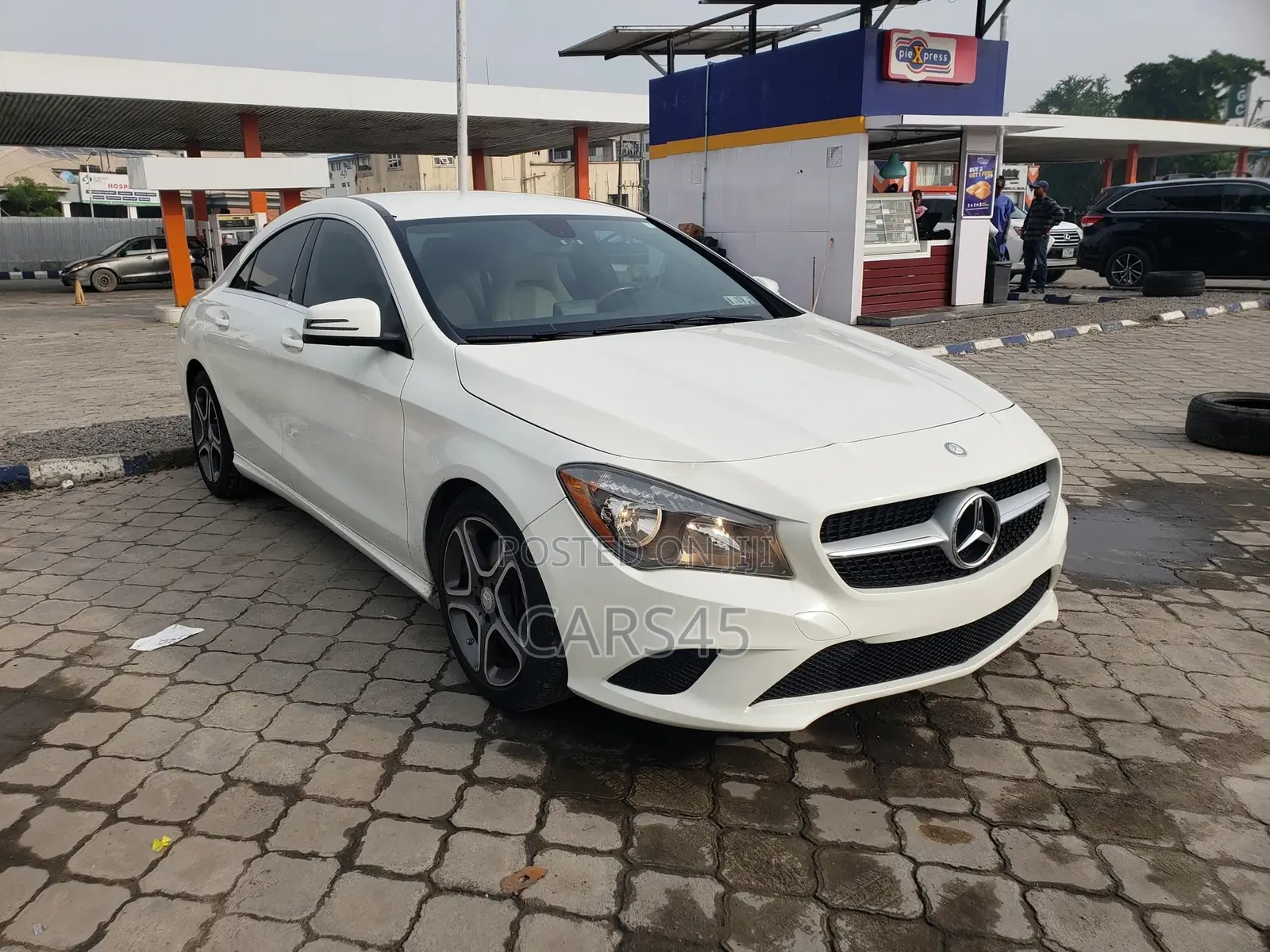Mercedes-Benz CLA-Class 2014 White