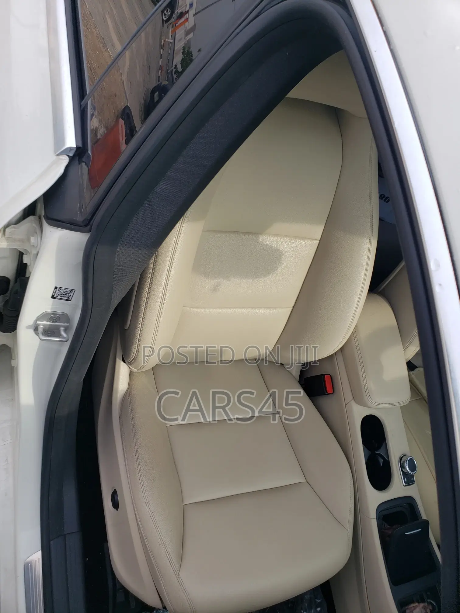 Mercedes-Benz CLA-Class 2014 White