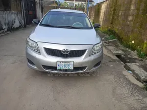 Toyota Corolla 2009 Silver