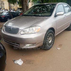 Toyota Corolla 2004 Gray