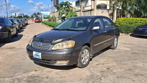 Toyota Corolla LE 2004 Gray