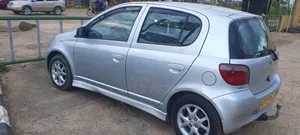 Toyota Yaris 2005 Silver