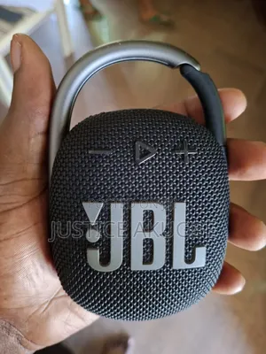 JBL Clip 4