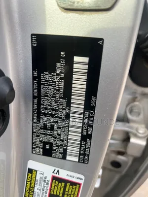 Toyota Venza 2024 Silver