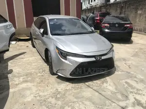 Toyota Corolla 2020 Silver