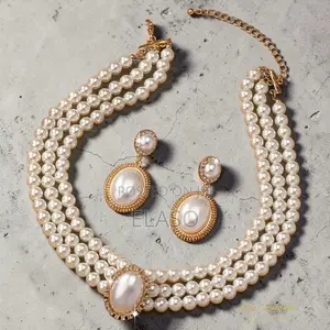 Fashionable and Unique Imitation Pearl Jewelry Set for Women